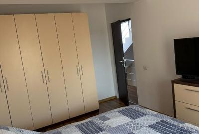 Duplex cu 4 camere cu Canalizare în Central - 10