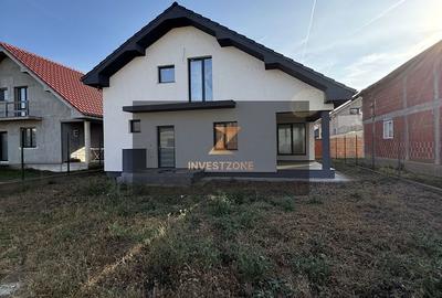 Casă cu 5 camere cu Teren 300 Mp în Sânmartin - 4