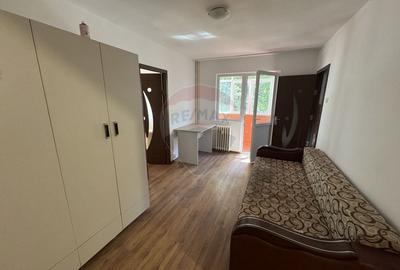 Apartament de inchiriat cu 2 camere-  zona Alecu Russo - 2