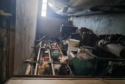 Casă cu 4 camere în 14 Mai - 2