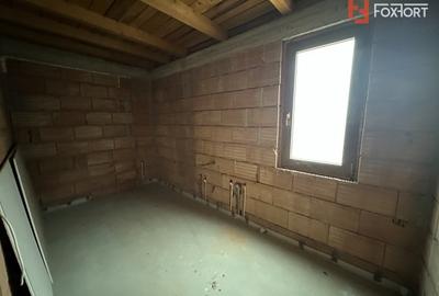 Casa individuala cu 12 camere, 400 mp utili - Bucovat Casa individuala cu 12 camere, 400 mp utili - Bucovat - 17