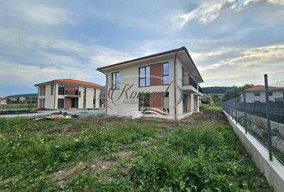 Duplex in ansamblu rezidential inchis, Chinteni - 4