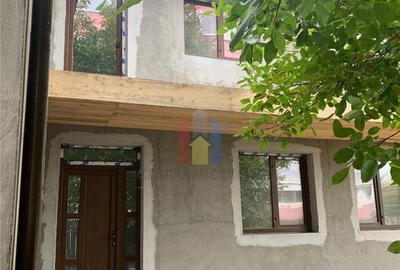 Vila P 1 Minerva, la ROSU 5 cam 220mp construiti teren 400 - 6