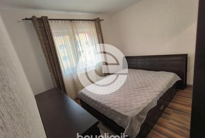 Apartament cu 4 camere decomandat, mobilat în Vasile Aaron - 6