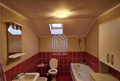 Suceava, casa deosebita in zona linistita. - 11