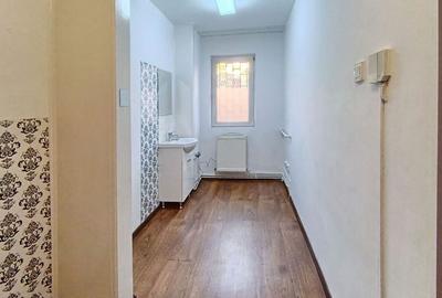 Spațiu comercial de închiriat - 40 mp Spațiu comercial de închiriat - 40 mp - 5