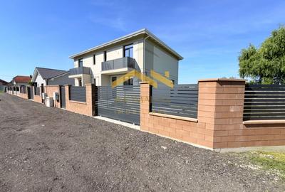 Duplex cu 4 camere cu Teren 265 Mp în Utvin - 3