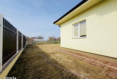 Casă cu 3 camere cu Teren 350 Mp în Săcălaz - 4