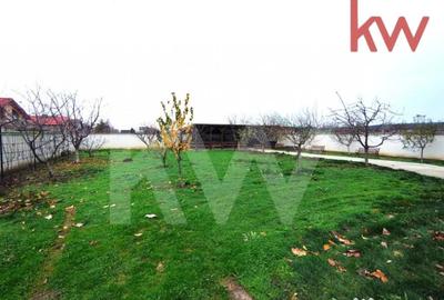 Casă cu 7 camere cu Teren 1170 Mp în Cârcea - 12