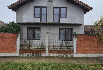 Casa de vanzare comuna Tinca - 2