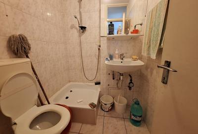 Apartament spatios cu 3 camere, decomandat, 72 mp, Complexul Studentesc - 9