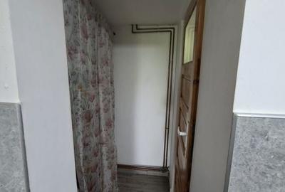 Casă cu 4 camere cu Teren 1600 Mp în Central - 4
