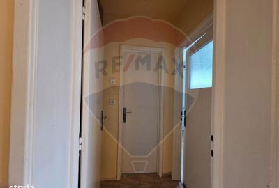 Apartament cu 3 camere în Central - 2