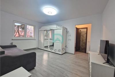 Apartament cu 2 camere semidecomandat, mobilat în Tractorul - 6