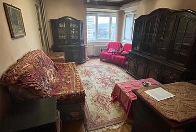 Apartament cu 4 camere decomandat în Centru Civic