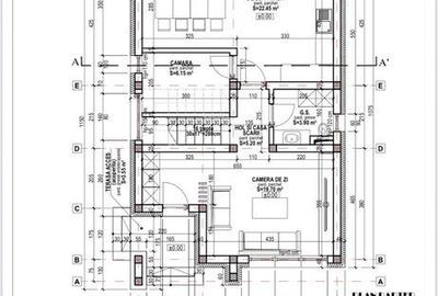 Casă cu 4 camere în Central - 2