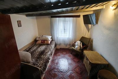 Casă cu 6 camere în Chichinețu - 2