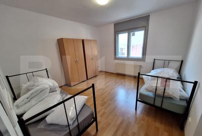 Casă cu 12 camere cu Teren 200 Mp în Lipovei - 2