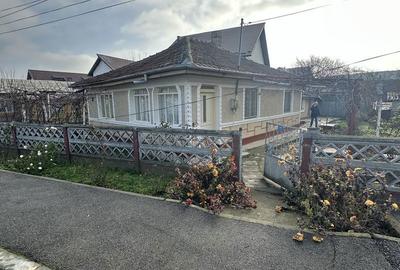 Casă cu 3 camere în Țăndărei - 2
