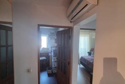 Faleza nord-apartament 4 camere decomandat cu gaze - 10