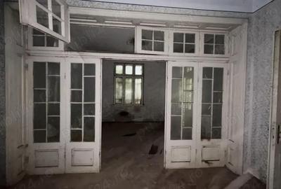 Casă cu 4 camere cu Teren 2100 Mp în Satu Nou - 8