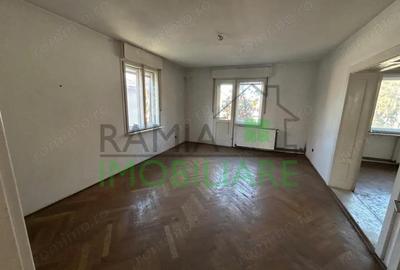 Casă cu 2 camere cu Teren 1053 Mp în Central - 8