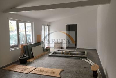 INCHIRIERE - spatiu comercial PIATA SUDULUI - parter, curte, parcare - 7