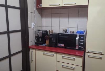 Apartament cu 3 camere în Rahova - 18