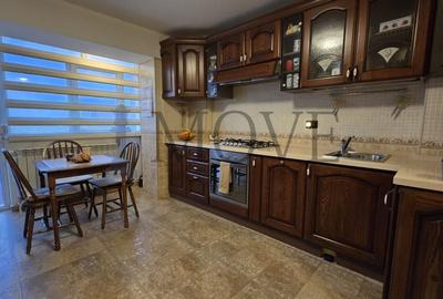 Apartament cu 4 camere semidecomandat, mobilat în P-ța Victoriei - 50