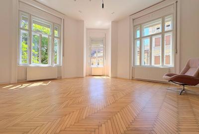 Apartament cu 3 camere circular, mobilat în Central - 1