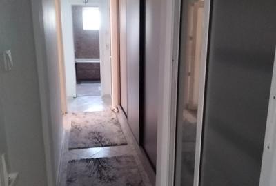 Apartament 3 camere de inchiriat - 2