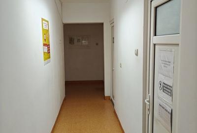 Apartament cu 3 camere decomandat în Central - 2