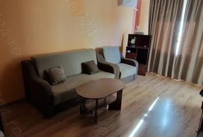 Vand apartament 2 camere, zona centrala - 1