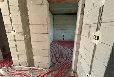 Vand vila noua la nivel,Fantanele,jud.Arad,st.300 mp,la gri - 2