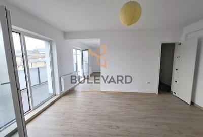 Spatiu de birou 62.5 mp + terasa 32 mp, parcare - 8