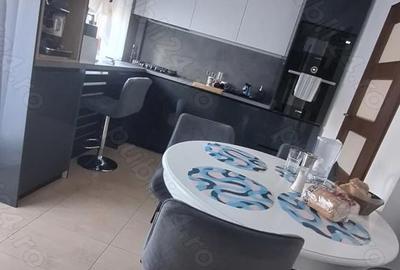 Casă cu 4 camere cu Teren 100 Mp în Central - 6