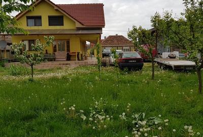 Casă cu 4 camere cu Teren 340 Mp în Central - 10
