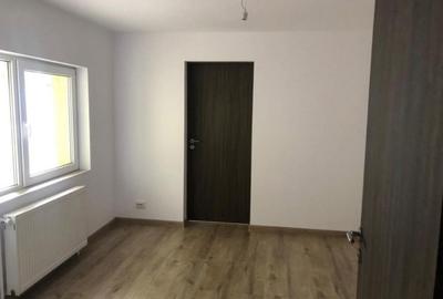 Casă cu 2 camere cu Teren 100 Mp în 23 August (Cațelul) - 4