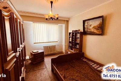 Apartament cu 2 camere decomandat în Mazepa 2
