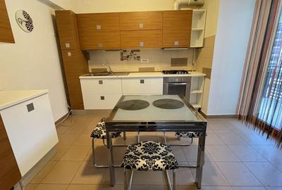 Apartament doua camere,etaj 1,doua locuri de parcare - 2