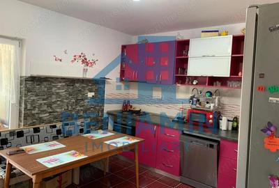 Casă cu Teren 834 Mp în Bordei - 9