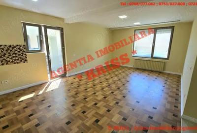 Apartament cu 2 camere decomandat în Trivale - 8