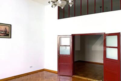 Apartament cu 4 camere decomandat în Central - 3