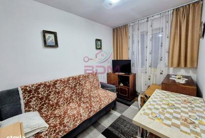 Apartament cu 3 camere semidecomandat în Central - 5
