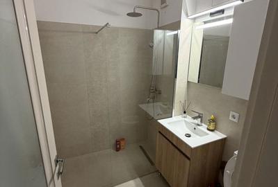 Apartament cu 3 camere decomandat în Central - 3