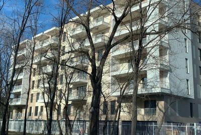 Apartament cu 3 camere decomandat în Tomis Nord