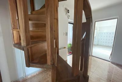 Apartament 3 Camere, Ultracentral, Str. Ardealului Caransebes - 7