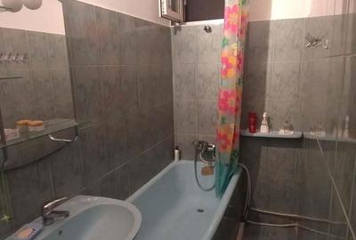 Casa/ Birouri Tomis 2 - 8