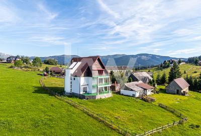 Casă individuală cu 7 camere cu Garaj în Fundata - 8