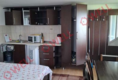 Casă cu 4 camere în Central - 2